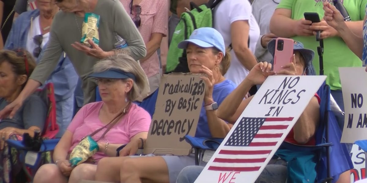 Thousands attend “No Kings” protests around North Alabama