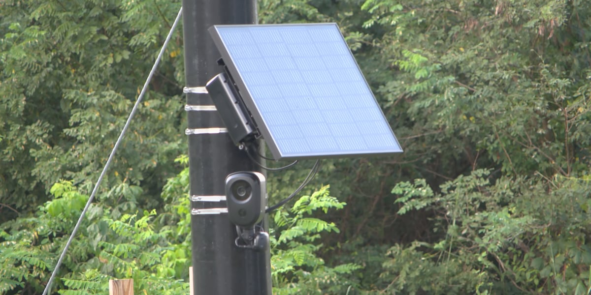 Red Bay residents raise concern over flock cameras, city holds informational meeting to address questions
