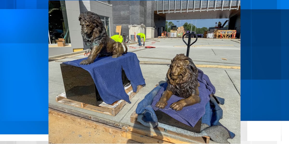 Bronze lion statues to welcome fans at UNA's new on-campus stadium