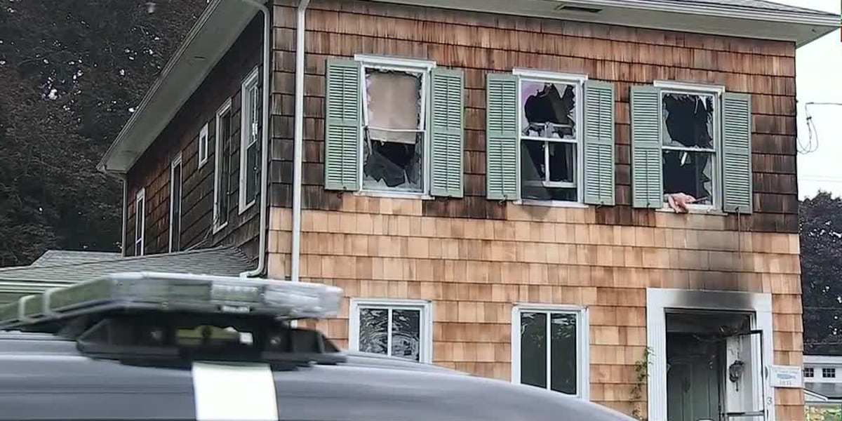 90-year-old retired doctor, wife die in house fire
