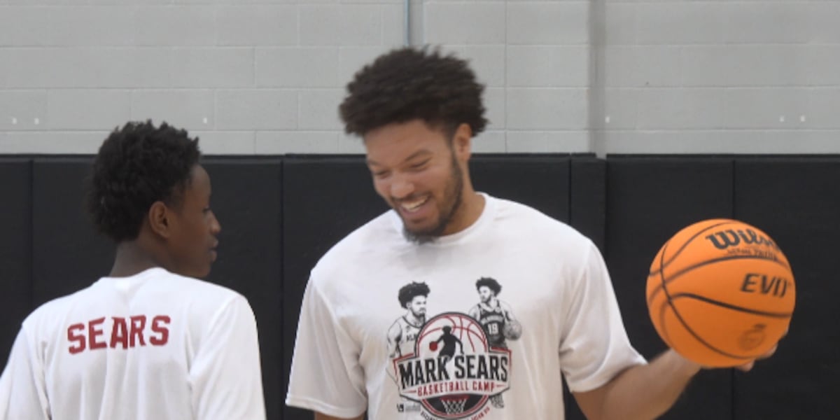 Mark Sears returns home for second annual basketball camp
