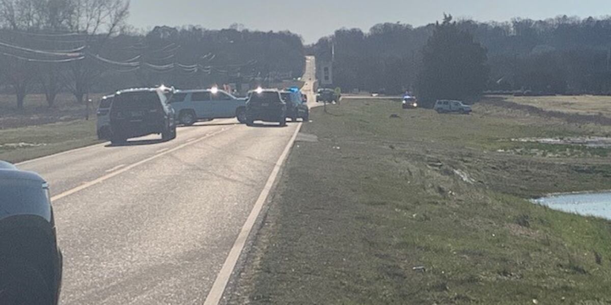 Man dead after firing shots at Decatur Police Officers, according to ...